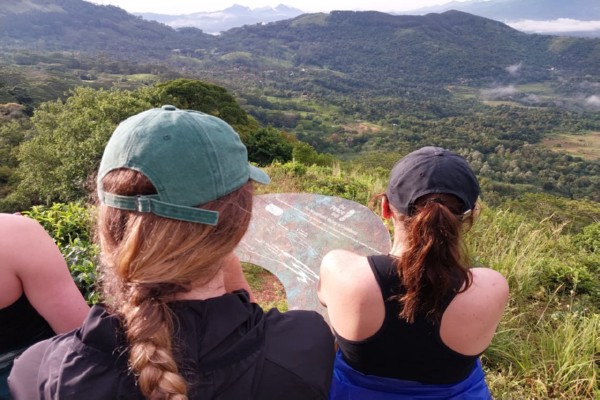 Hanthana Mountain Range Trek Guide